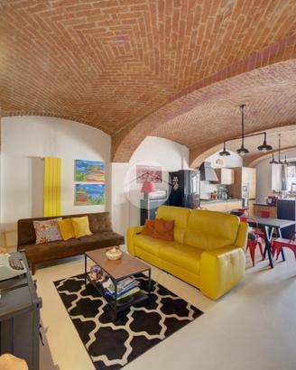 CASA SEMINDIPENDENTE A RIVOLI