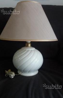 Lampada con paralume