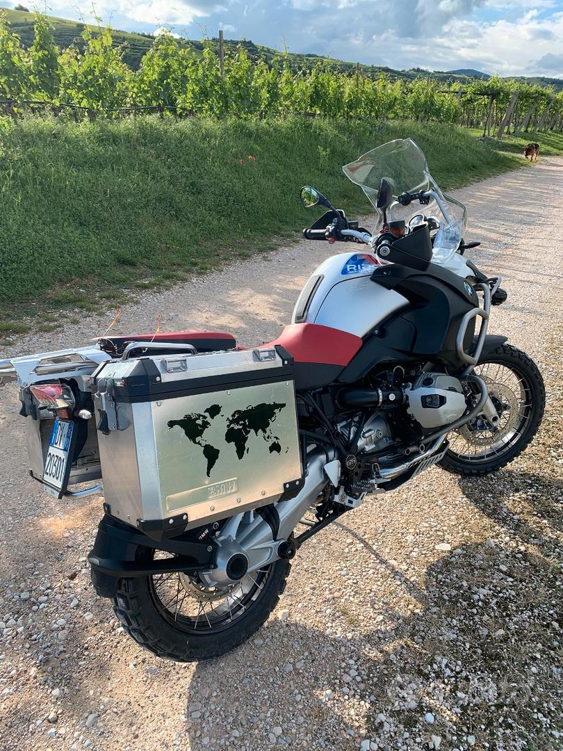 Bmw backpackable gs adventure 30th anniversary