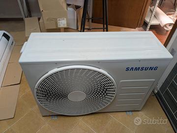2 climatizzatori Samsung Cebu Wi-Fi 24000 BTU R32