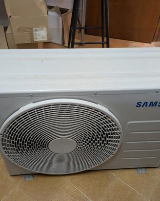 2 climatizzatori Samsung Cebu Wi-Fi 24000 BTU R32