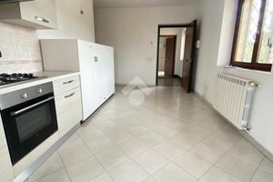 2 LOCALI A SANT'ANGELO ROMANO