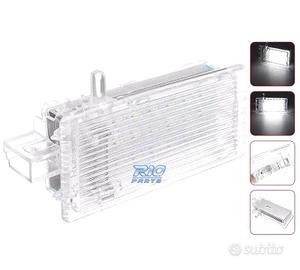 PLAFONIERA LED PER PORTAOGETTI O BAGAGLIAIO BMW E4