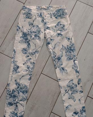 Skinny Ultra Low Guess 