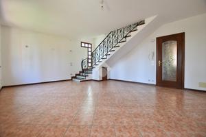 PORZIONE DI QUADRIFAMILIARE A SALGAREDA