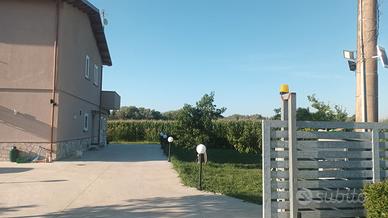 Appartamento con giardino a Capaccio zona Gromola