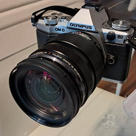 Olympus om-d em5 mk2 12 40 f2.8 pro kit