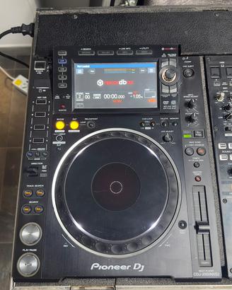 CDJ 2000 NEXUS 2 + DJM 900 NEXUS 2 PIONEER
