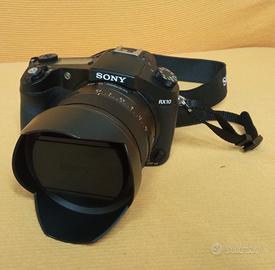 SONY RX 10 PARAGONABILE AL NUOVO