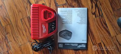 CARICA BATTERIE MILWAUKEE C12C PER BATTERIA  M12