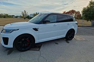 Range Rover SVR