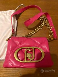 Borsa LIU-JO  LAPUFFY Fucsia trapuntata originale