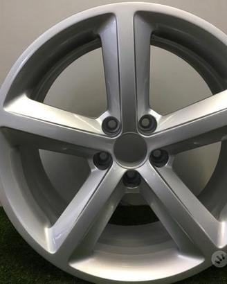 Cerchi in lega 18 originali Audi A5 perfetti