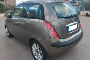 LANCIA YPSLON 1.2 ORO 44 KW