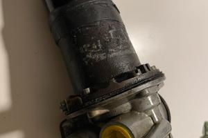 Pompa benzina jaguar xj6