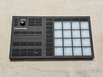 NATIVE INSTRUMENTS Maschine Mikro MK3 - Controller