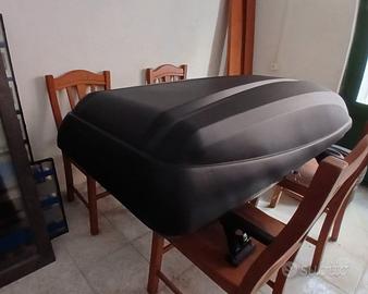 BAULE AUTO COMPLETO DI BARRE E GANCI UNIVERSALI.