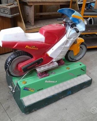 Giostrina A Gettoni Con Moto Da Restauro LEGGI