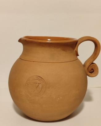 Brocca vintage in terracotta