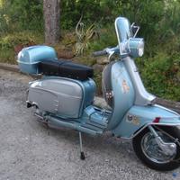 Lambretta 125 Special da vetrina