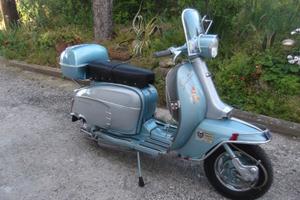 Lambretta 125 Special da vetrina