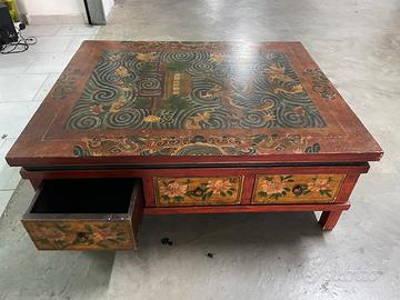 Tavolino da salotto etnico decorato a mano