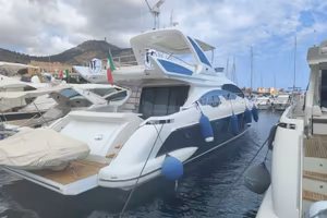 Azimut 64 Flybridge 2015