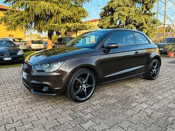 Audi A1 1.2 TFSI S line NAVIGA CRUISE SENSORI PDC