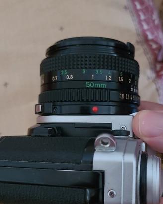 Kit Vintage Canon AT-1 + Obiettivi FD 50mm e 135mm