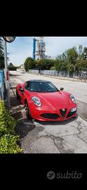 alfa romeo 4C 