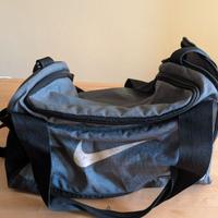 Borsa palestra Nike grigia