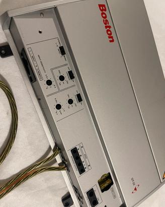 BOSTON GT22 ampli car audio