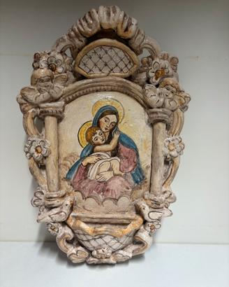 Acquasantiera Madonna con bambino