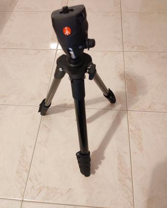 Treppiede Manfrotto Compact Action - Nuovo, Mai Us