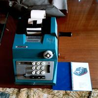Olivetti calcolatrice meccanica.
