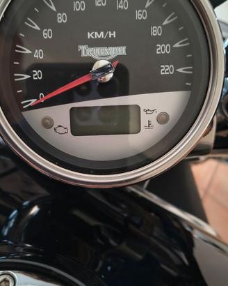 Triumph Rocket 3