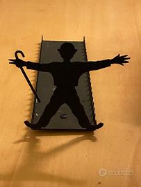 Porta cd in ferro battuto.