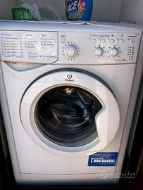 Lavatrice Indesit  6 kg