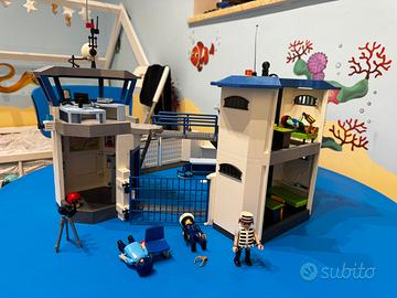Playmobil  Stazione della polizia con prigione