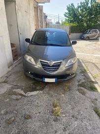 LANCIA YPSILON 2014