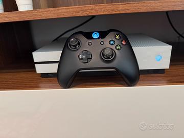 Xbox one s + gamepad