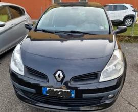 Renault clio anno 2007 benzina