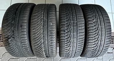 GOMME AUTO DA NEVE HANKOOK -MICHELIN 224/40R19 V93