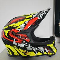 Casco cross