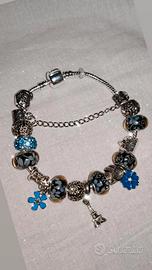 bracciale torre Eiffel blu modello simile a pandor