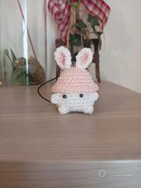 Ciondolo Fungo con cappello da coniglio 