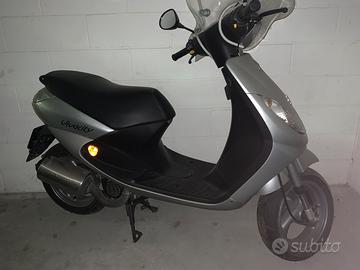 Scooter peugeot