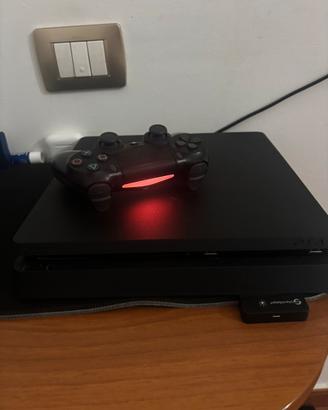 Playstation 4 slim