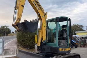 ESCAVATORE YANMAR VIO