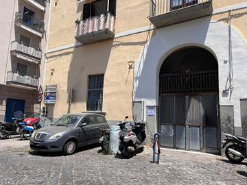 Immobile di 300 m² a Torre del Greco